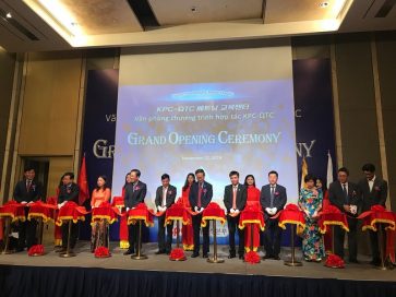 Image with missing alt attribute found on vanhoadoanhnghiepvn.vn