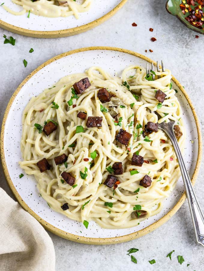 Image with missing alt attribute found on veganhuggs.com