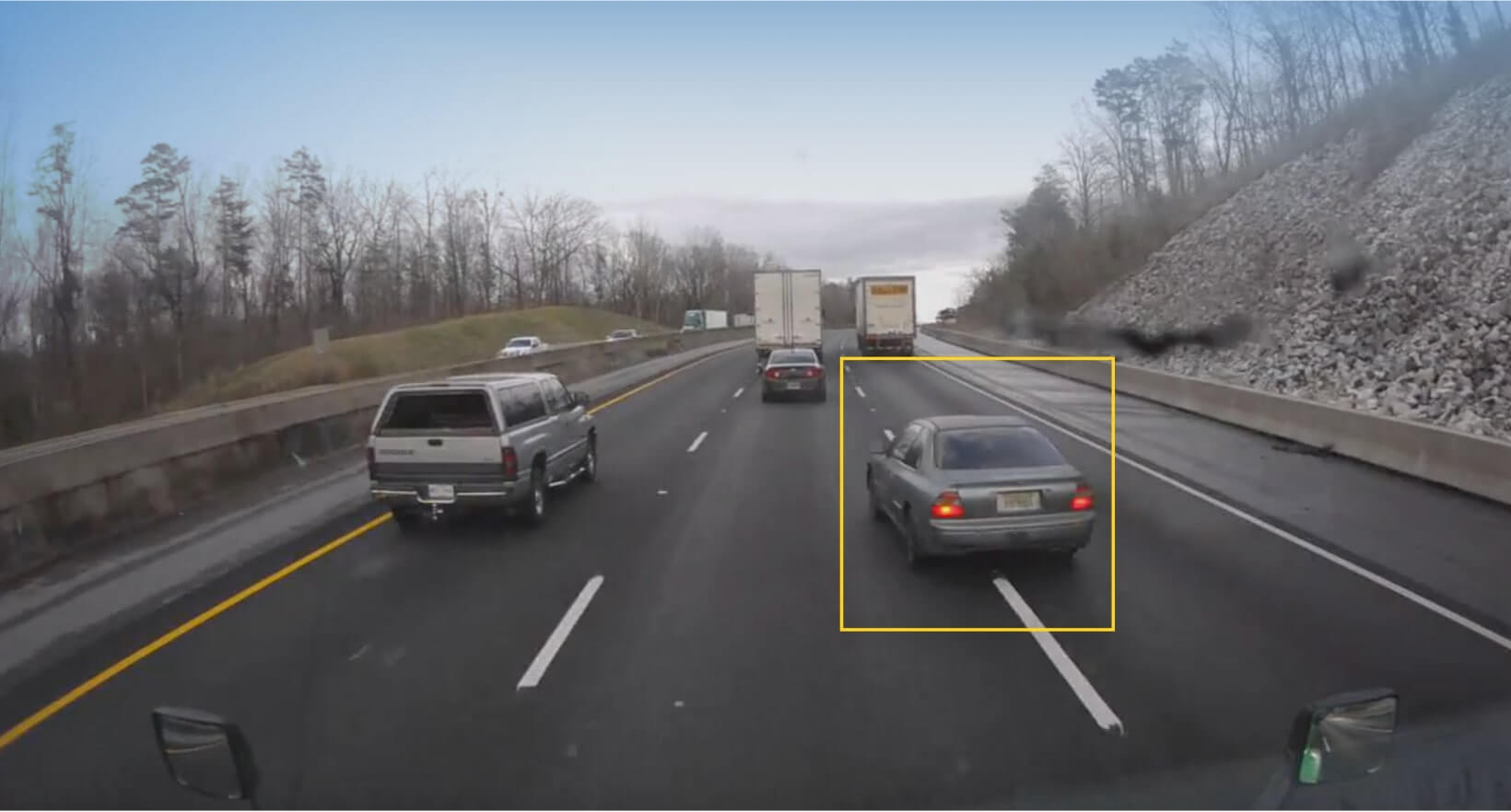 Image with missing alt attribute found on keeptruckin.com