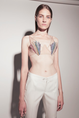 Image with missing alt attribute found on vogue.ua