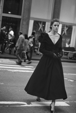 Image with missing alt attribute found on vogue.ua