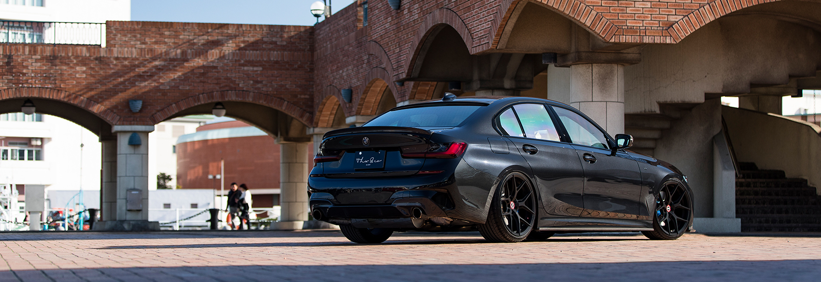 Image with missing alt attribute found on vossenwheels.com