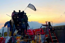 Image with missing alt attribute found on trithucvn.net