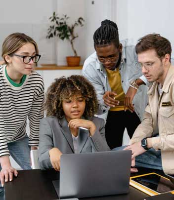 Image with missing alt attribute found on whizcamp.tech