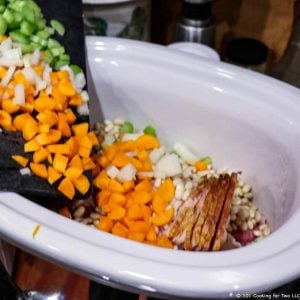 Image with missing alt attribute found on 101cookingfortwo.com