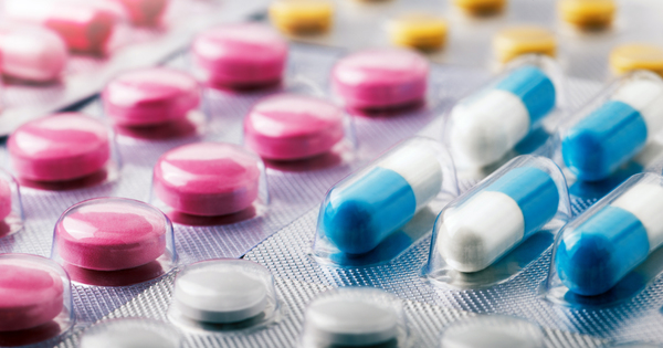 R&eacute;sidus de m&eacute;dicaments dans l'eau: quelles options pour les r&eacute;duire?