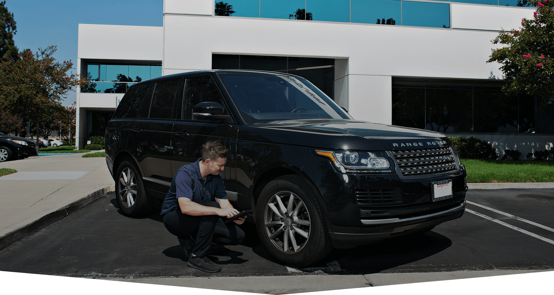 Image with missing alt attribute found on aimcertify.com