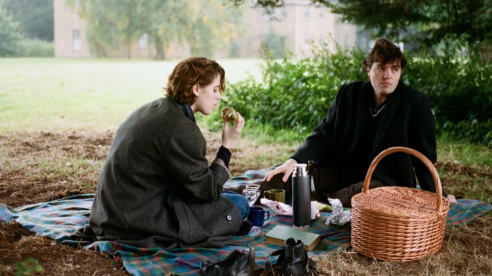 Image with missing alt attribute found on alternateending.com