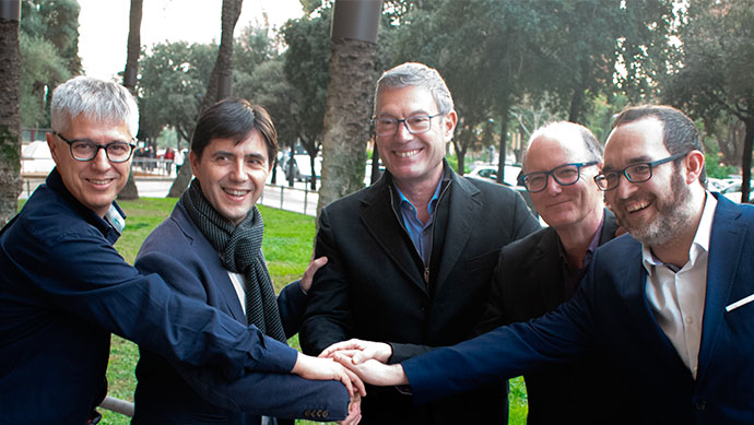 Image with missing alt attribute found on amic.media