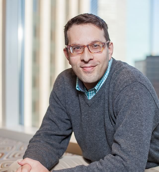 Image with missing alt attribute found on analysisgroup.com