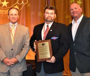 Image with missing alt attribute found on averittexpress.com