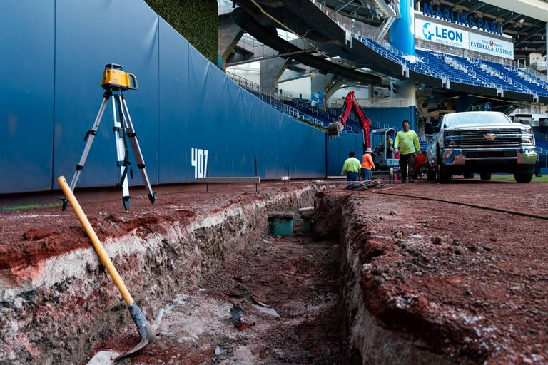 Image with missing alt attribute found on ballparksofbaseball.com