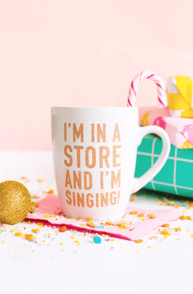 Image with missing alt attribute found on bespoke-bride.com