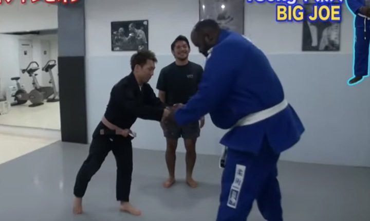 Image with missing alt attribute found on bjjee.com