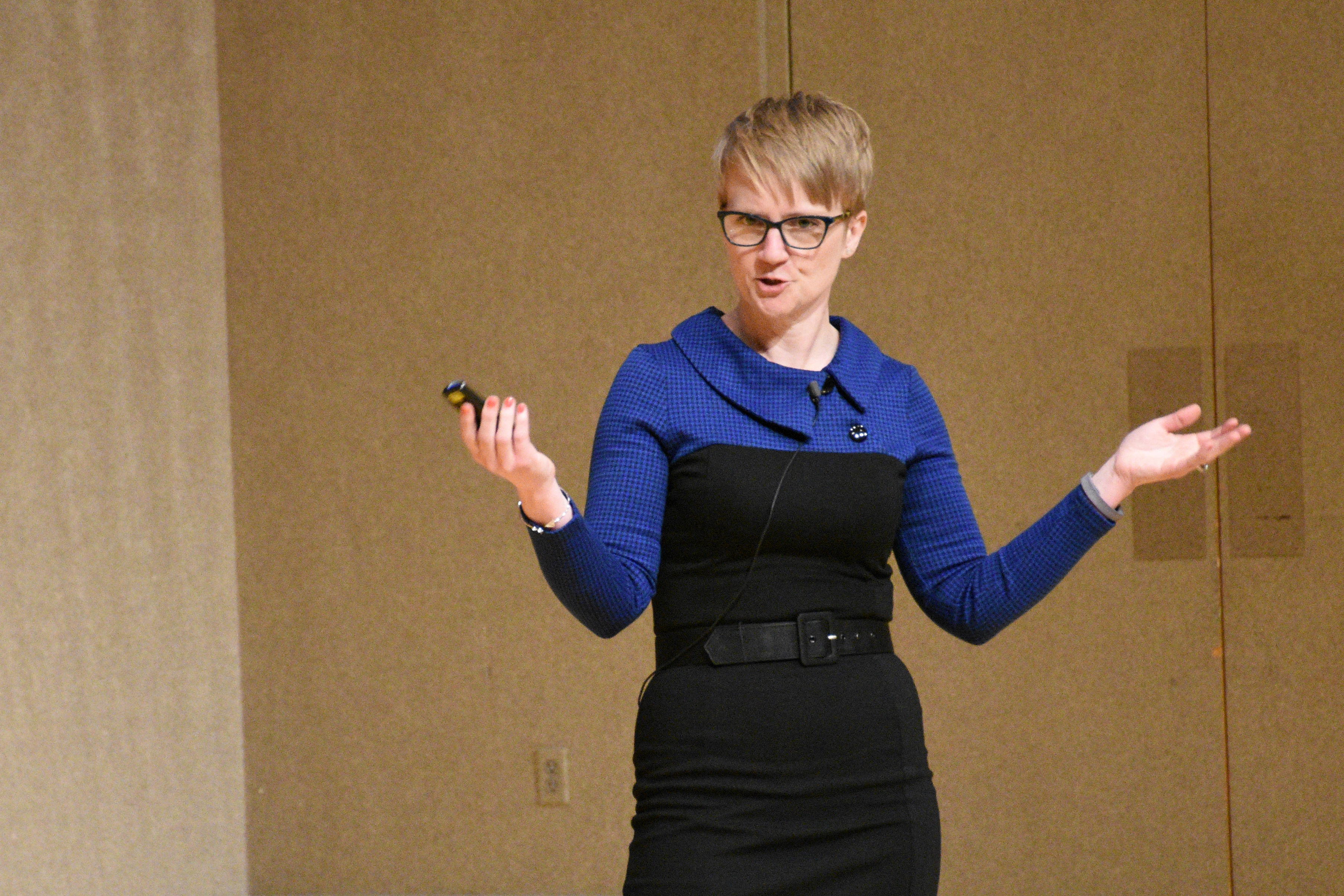 Image with missing alt attribute found on bluffton.edu