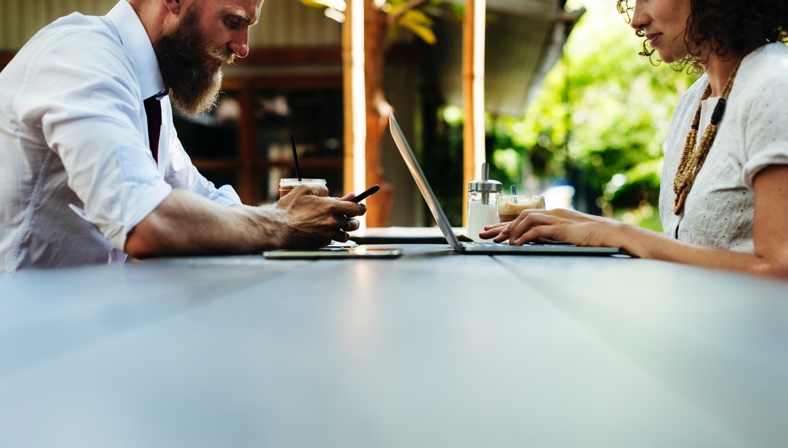 Image with missing alt attribute found on brandbucket.com