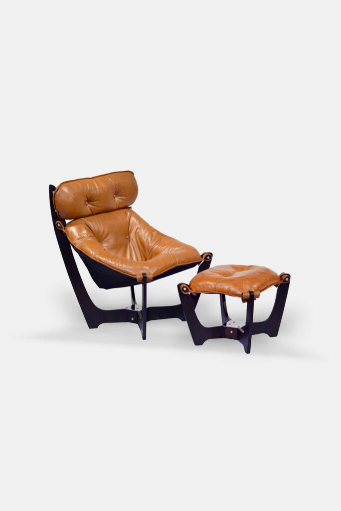 LUNA CHAIR WITH FOOT REST