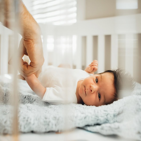 Image with missing alt attribute found on clickinmoms.com