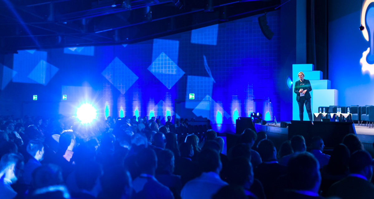 Image with missing alt attribute found on cloudfoundry.org