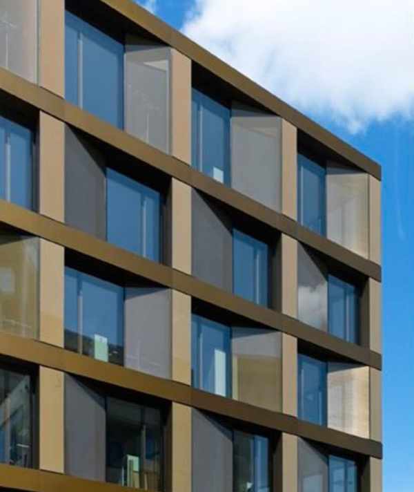 Image with missing alt attribute found on combinedcontracts.com