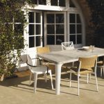 Outdoor dining chairs