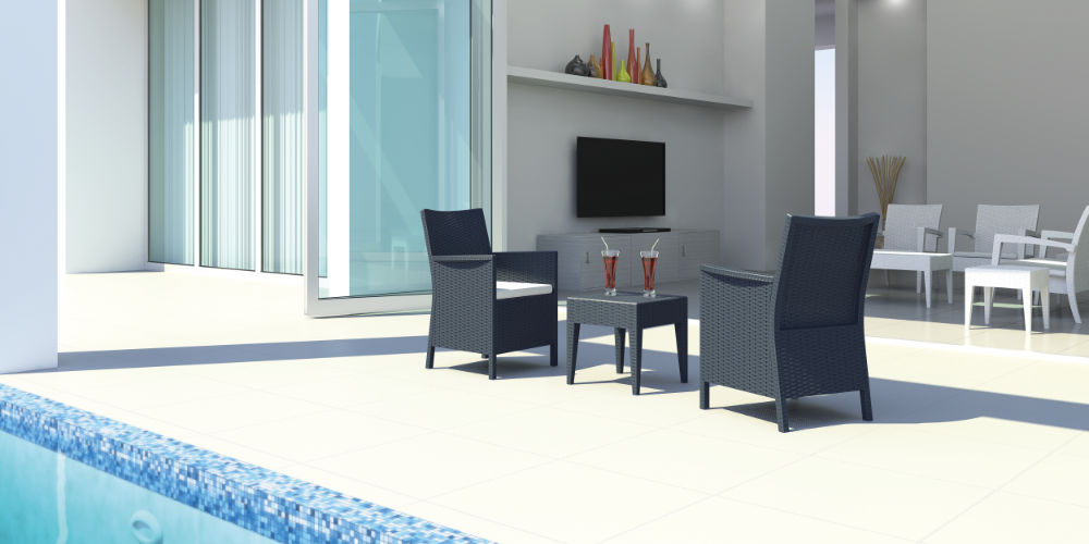 Outdoor Comfort Sets