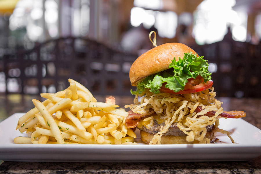 Image with missing alt attribute found on crmbc.com