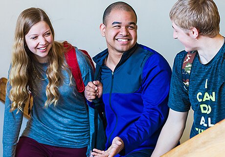 Image with missing alt attribute found on cuw.edu