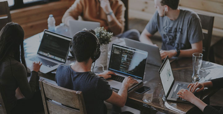 Image with missing alt attribute found on devart.com