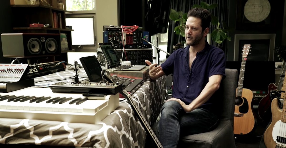 Image with missing alt attribute found on electronicbeats.net