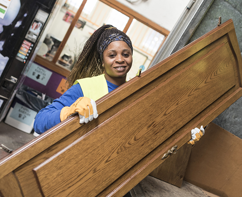 Image with missing alt attribute found on emausnavarra.org