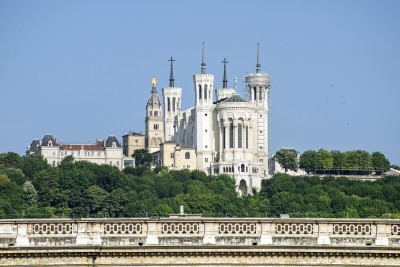 Image with missing alt attribute found on eterritoire.fr