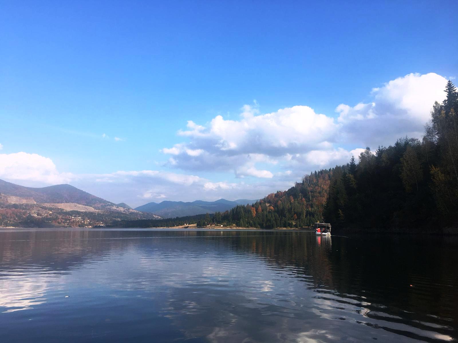 Image with missing alt attribute found on europafm.ro