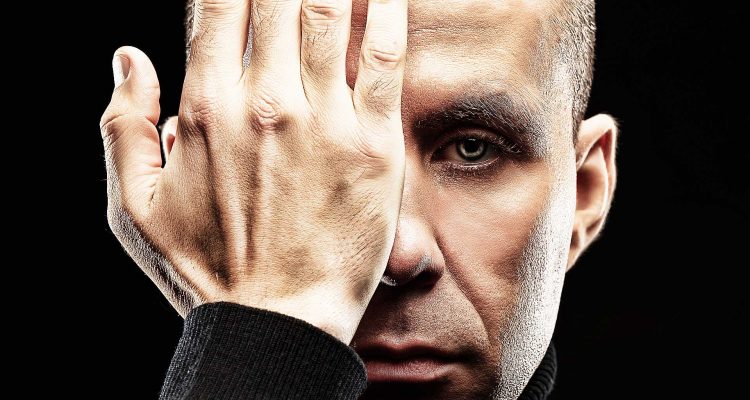 Image with missing alt attribute found on fearlessmotivation.com