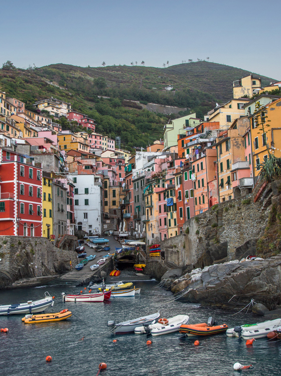 Image with missing alt attribute found on footprintnetwork.org