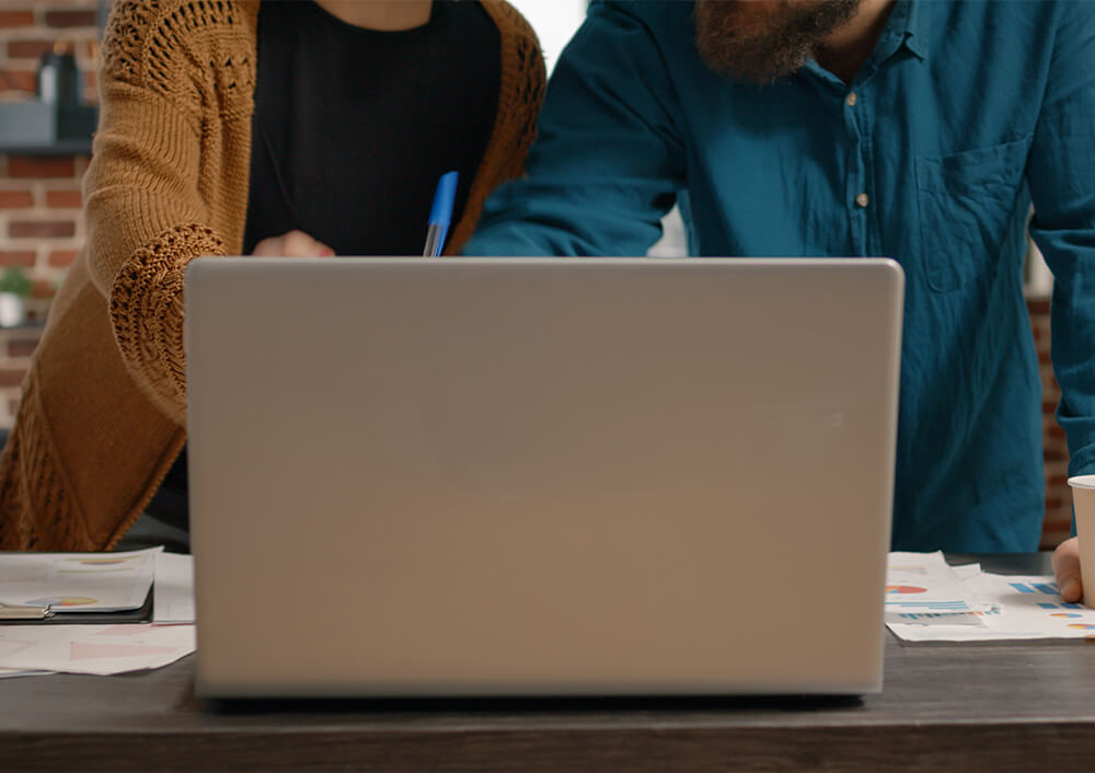 Image with missing alt attribute found on foxweb.cl