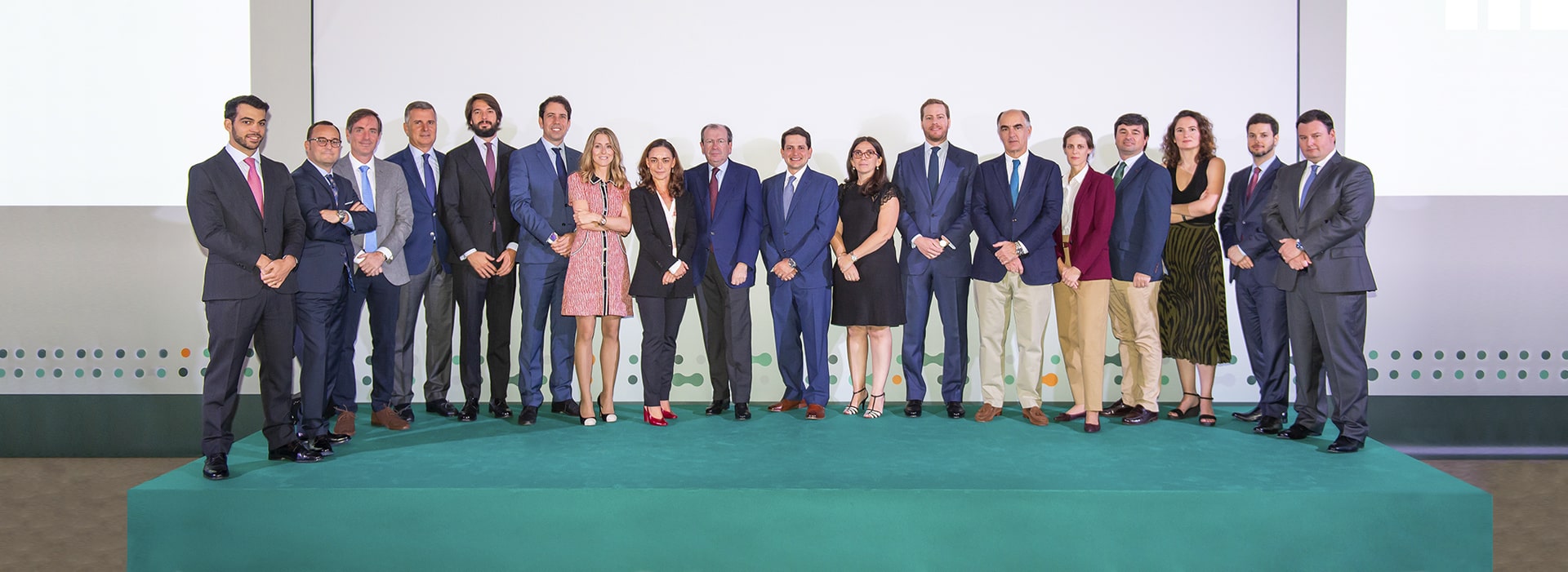 Image with missing alt attribute found on garrigues.com