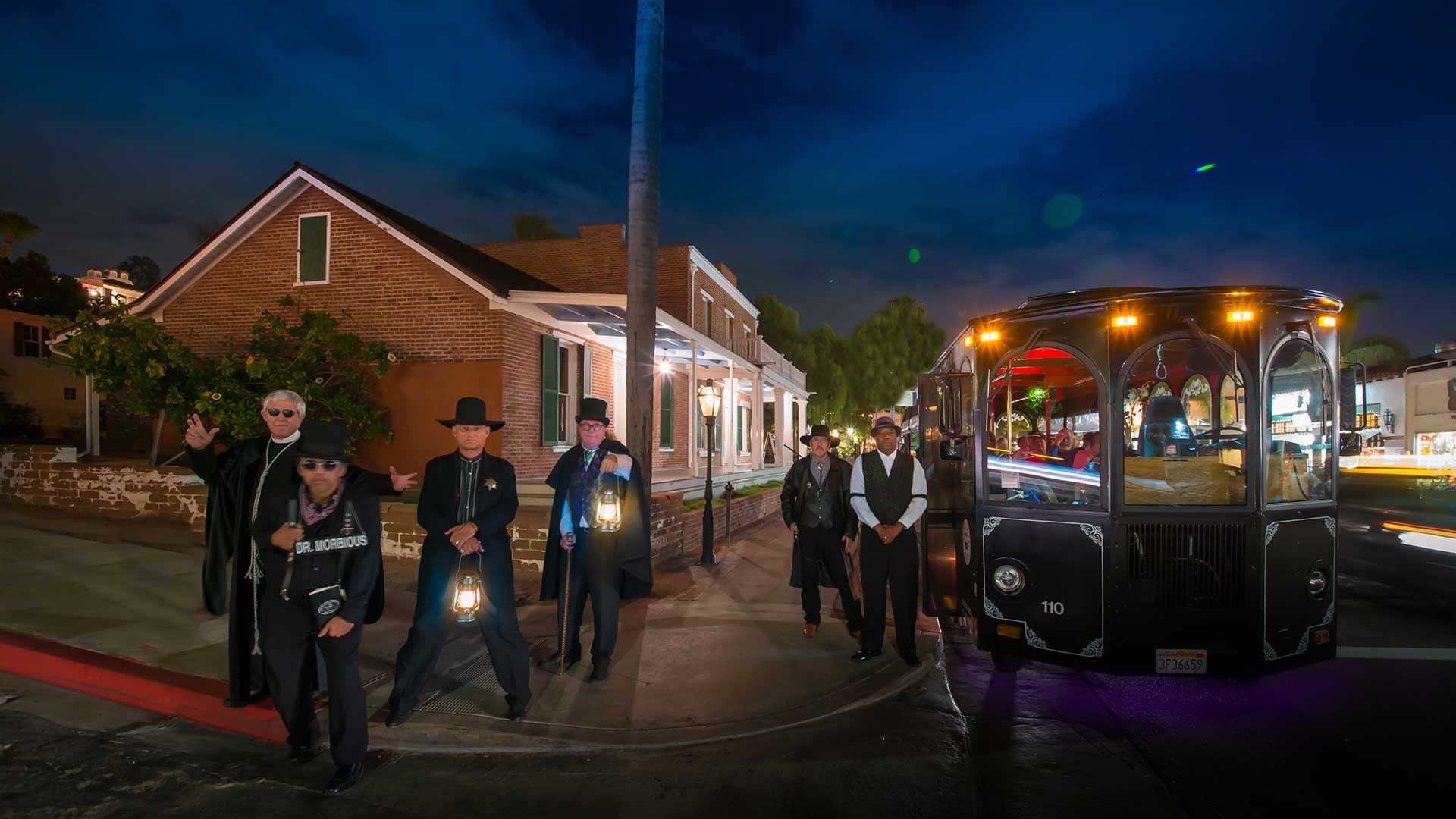 san diego ghost tour trolley and tour guides