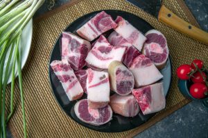 Image with missing alt attribute found on giggsmeat.com