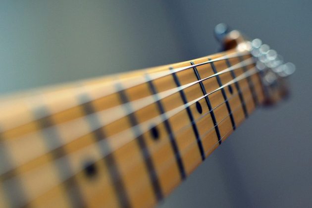 guitar-fretboard-2
