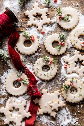 Vanilla Wreath Cookies.
