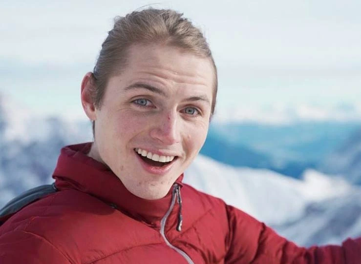 Image with missing alt attribute found on helium10.com