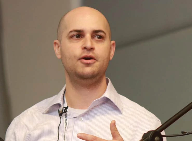 Image with missing alt attribute found on helium10.com