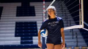 Hillsdale College Volleyball