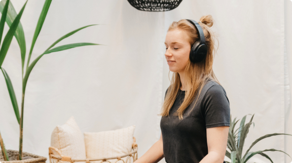 Image with missing alt attribute found on humgy.com