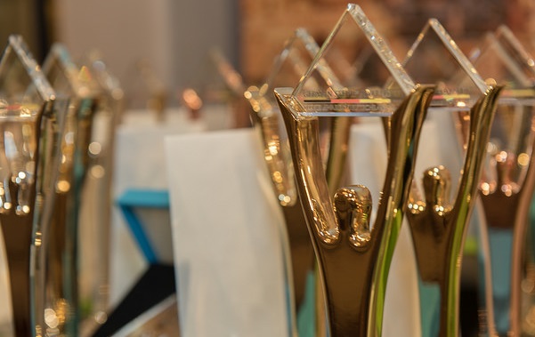 Image with missing alt attribute found on intelliad.de