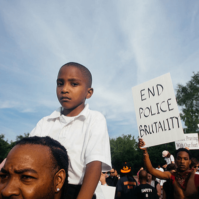 Image with missing alt attribute found on issuelab.org