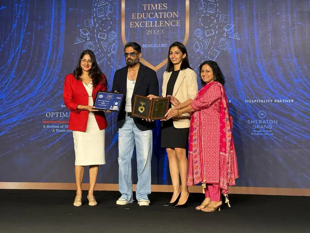 Image with missing alt attribute found on kara.in