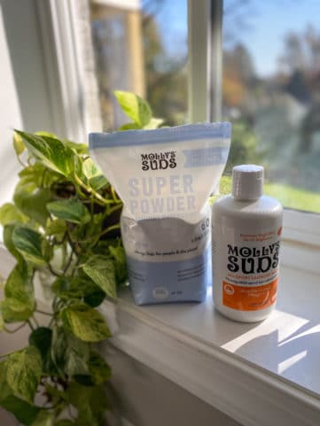 Image with missing alt attribute found on katheats.com