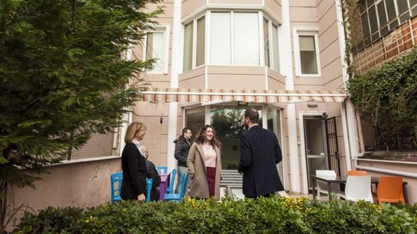 Image with missing alt attribute found on kiralikofis.com